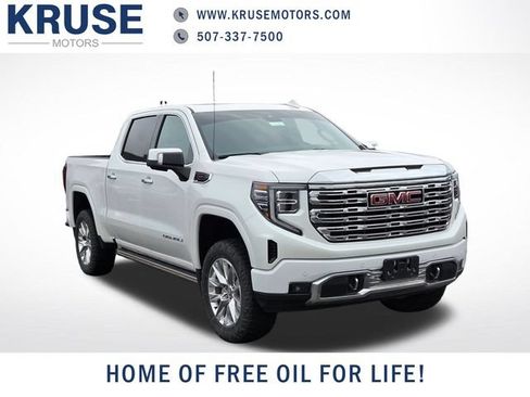 Used 2024 GMC Sierra 1500 Denali AWD/4WD image 1