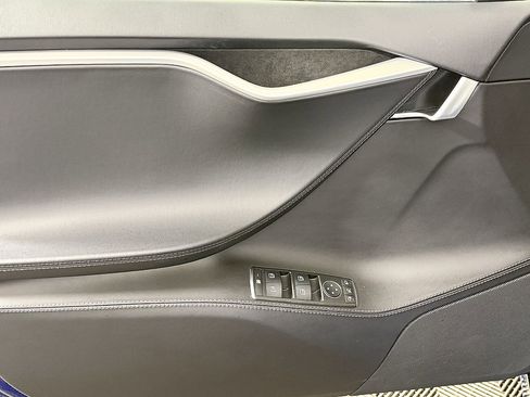 Used 2017 Tesla Model S 75D image 14