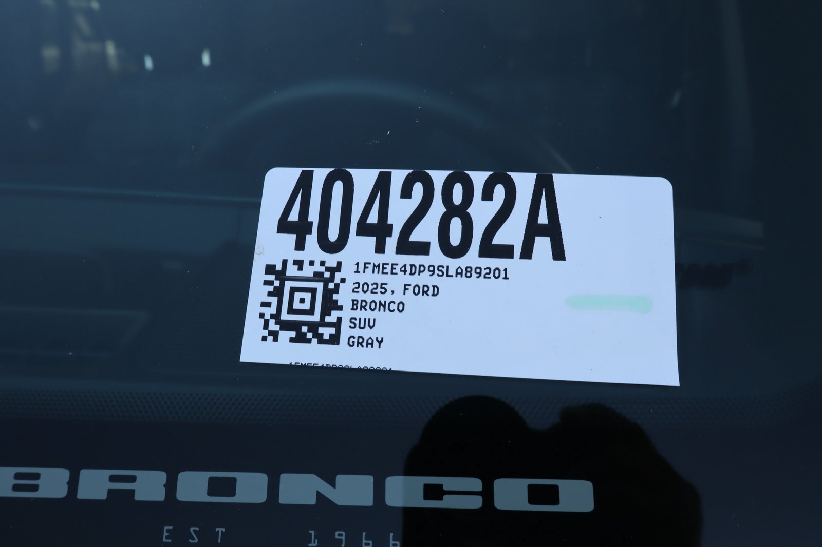 Used 2025 Ford Bronco Heritage Edition AWD/4WD image 39