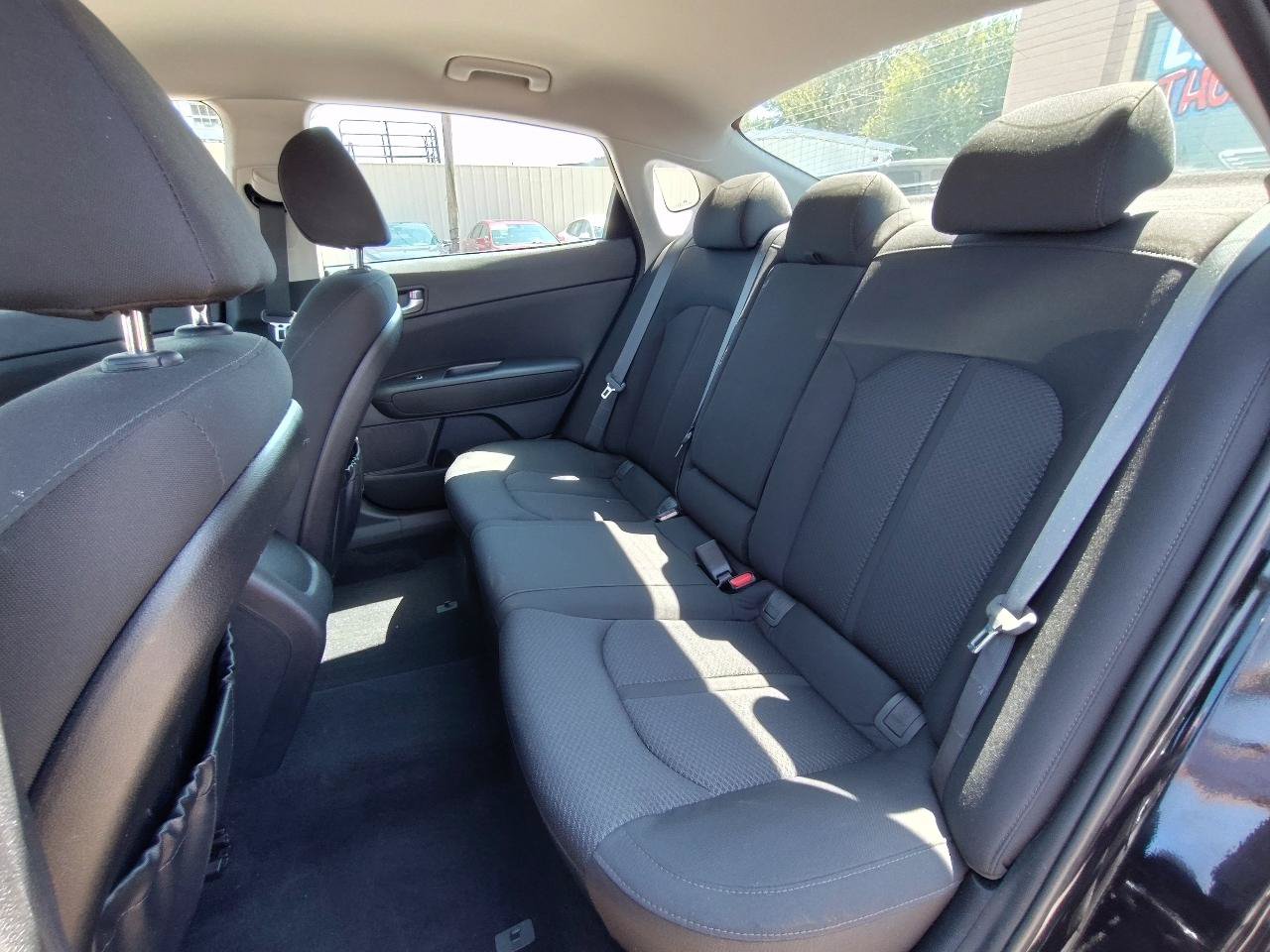 Used 2017 Kia Optima LX w/ Convenience Package FWD image 32
