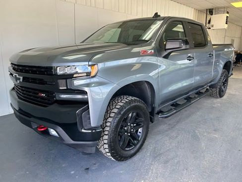 Used 2019 Chevrolet Silverado 1500 LT Trail Boss AWD/4WD image 4
