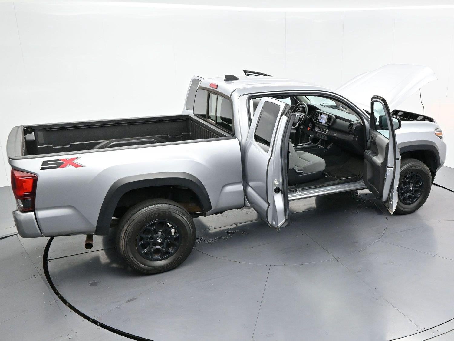 Used 2021 Toyota Tacoma SR w/ SX Package RWD image 37