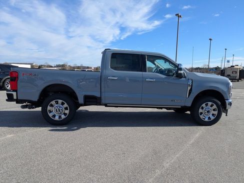 New 2026 Ford F350 Lariat w/ Lariat Ultimate Package AWD/4WD image 3