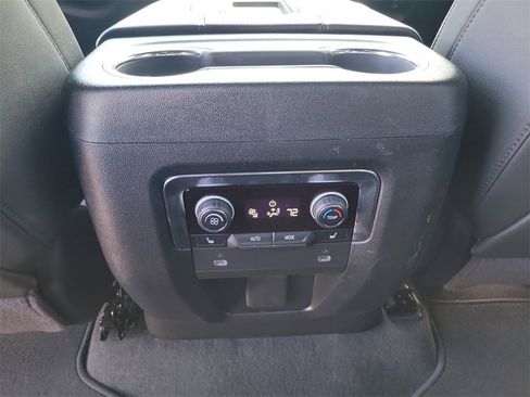 Used 2024 Chevrolet Tahoe Premier image 14