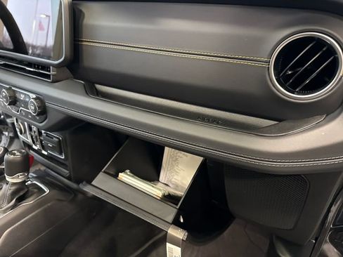 New 2025 Jeep Wrangler Sahara image 29