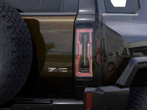 New 2026 GMC Hummer EV SUV image 11