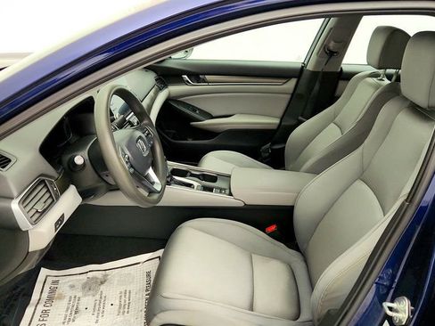 Used 2018 Honda Accord LX image 19