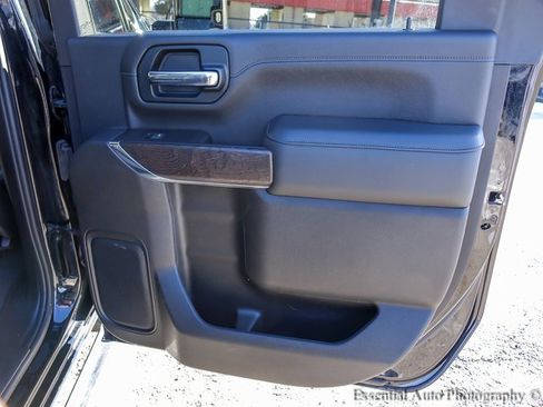 Used 2022 GMC Sierra 2500 Denali image 24