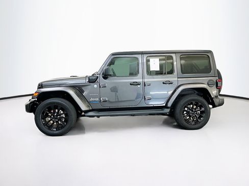 Used 2021 Jeep Wrangler Sahara w/ Cold Weather Group image 4
