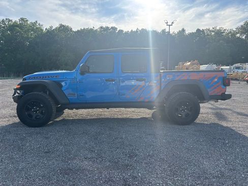 Used 2022 Jeep Gladiator Mojave w/ Cold Weather Group AWD/4WD image 6