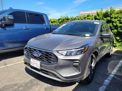 Used 2025 Ford Escape ST-Line