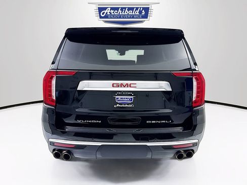 Used 2023 GMC Yukon Denali w/ Advanced Technology Package AWD/4WD image 7