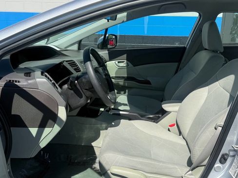 Used 2012 Honda Civic LX image 9