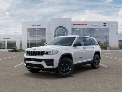 New 2026 Jeep Grand Cherokee Altitude image 27