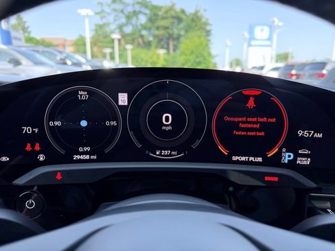 Used 2020 Porsche Taycan Turbo AWD/4WD image 38