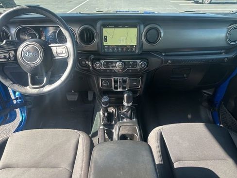 Used 2022 Jeep Wrangler Unlimited Sport image 21