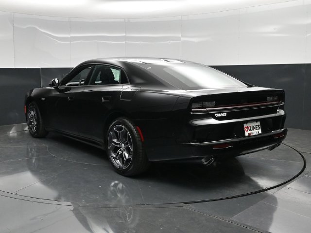New 2026 Dodge Charger R/T AWD/4WD image 10