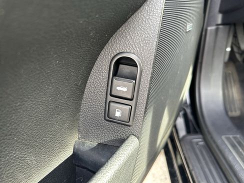 Used 2009 Hyundai Genesis 3.8 w/ Premium Plus Pkg 3 image 20