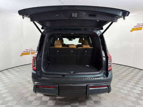 New 2026 Nissan Armada Platinum Reserve w/ Convenience Package image 5