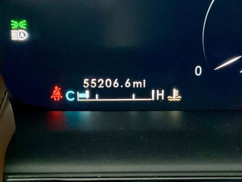 Used 2022 Lincoln Nautilus Reserve w/ Class II Trailer Tow Package image 40