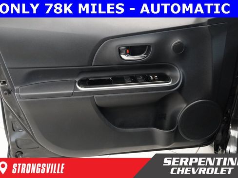 Used 2015 Toyota Prius C Two image 16