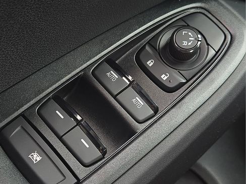 New 2026 Subaru Crosstrek 2.0i Premium AWD/4WD image 18