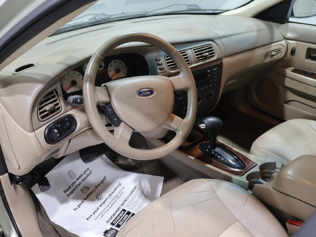 Used 2006 Ford Taurus SEL FWD image 23