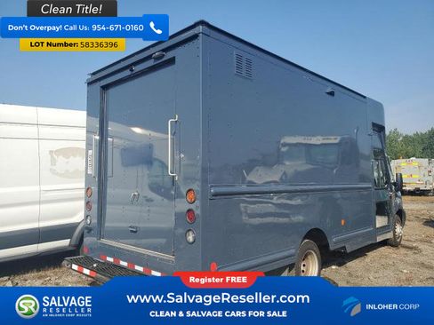 Used 2021 Ford Transit 350 DRW RWD image 4