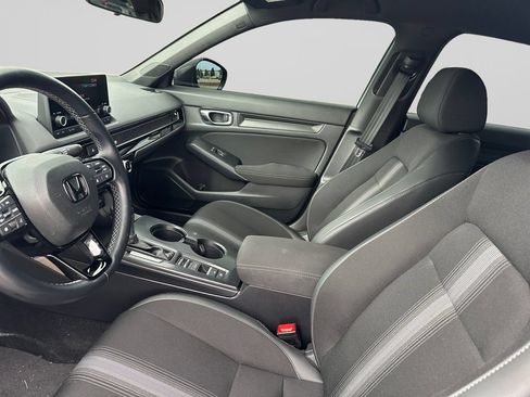 Used 2024 Honda Civic Sport image 9