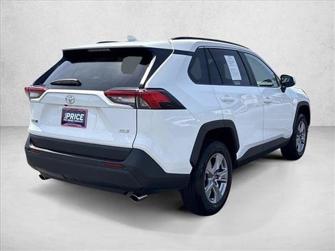 Certified 2025 Toyota RAV4 XLE FWD image 5