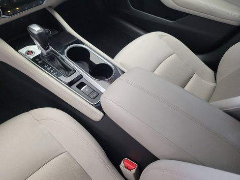 Used 2023 Nissan Altima 2.5 SV w/ SV Premium Package image 26