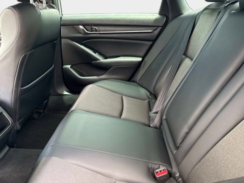 Used 2022 Honda Accord Sport image 12