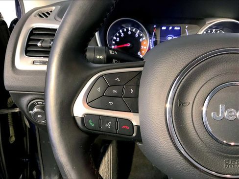 Used 2019 Jeep Compass Latitude w/ Cold Weather Group image 27