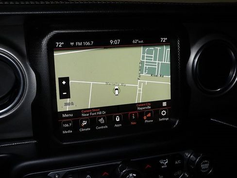 Used 2021 Jeep Gladiator Overland image 21