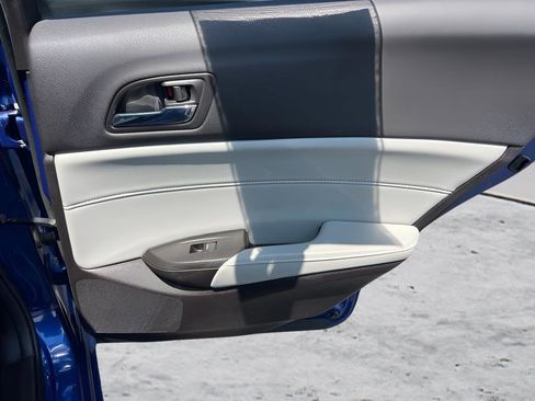 Used 2016 Acura ILX FWD image 29