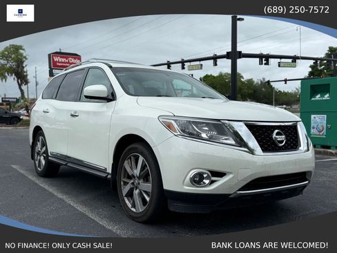 Used 2015 Nissan Pathfinder Platinum image 3