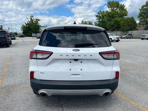 Used 2021 Ford Escape SE w/ Convenience Package FWD image 5