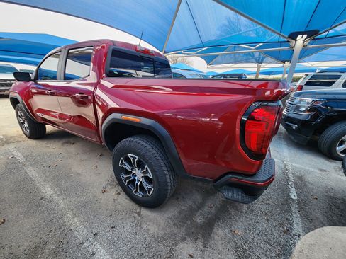 Certified 2024 GMC Canyon AT4 w/ AT4 Premium Package image 3