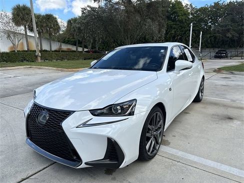 Used 2018 Lexus IS 350 F Sport image 17