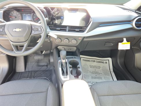 New 2026 Chevrolet Trax LS w/ LS Convenience Package image 18