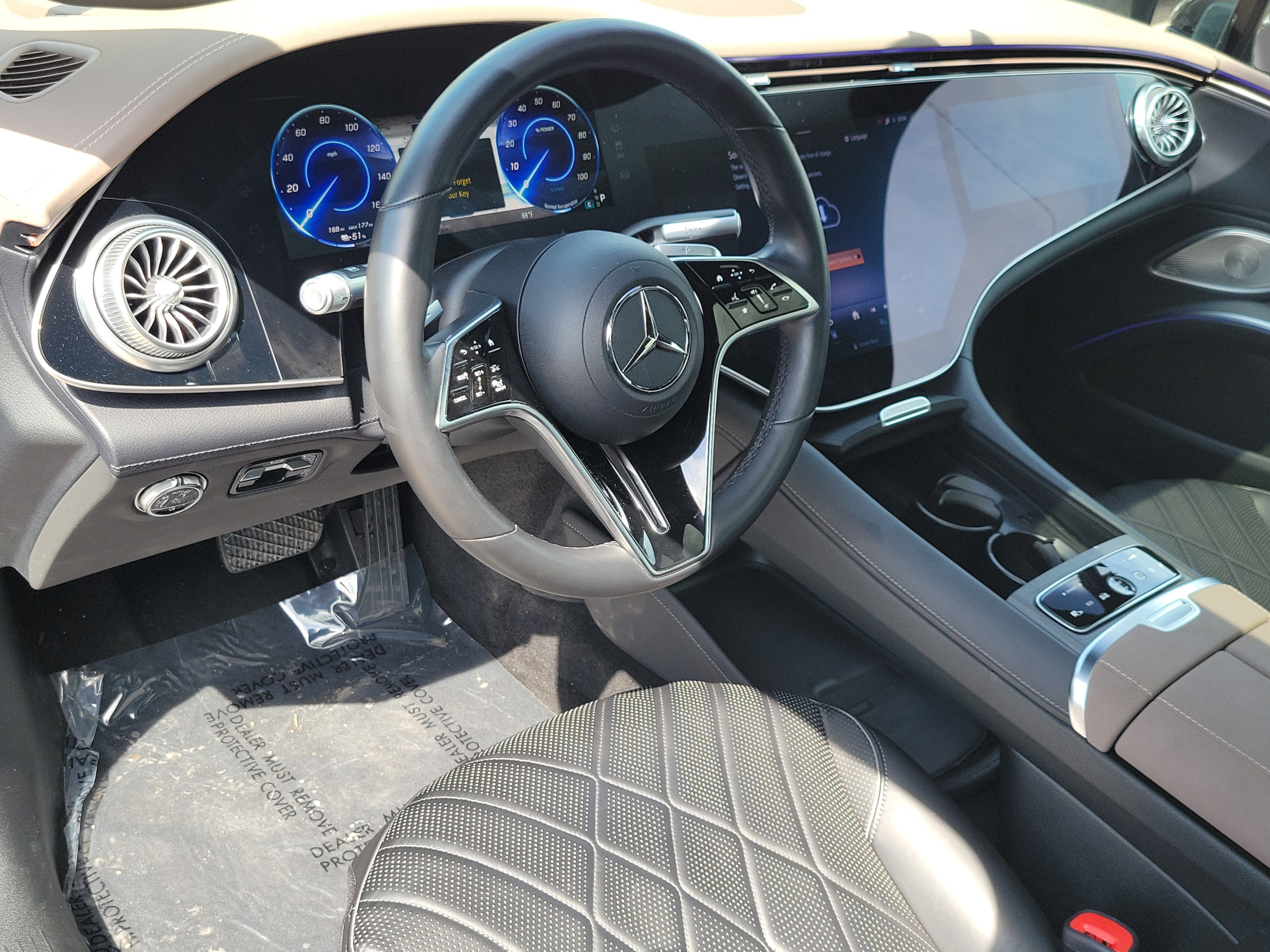 Certified 2024 Mercedes-Benz EQS 580 4MATIC Sedan image 19