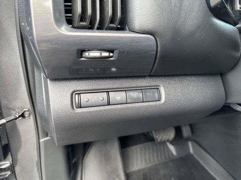 Used 2024 Nissan Pathfinder Rock Creek AWD/4WD image 19