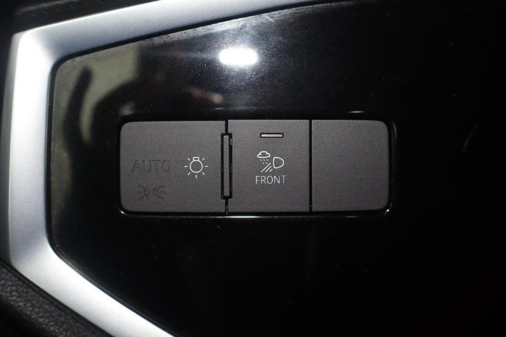 Used 2023 Audi Q3 2.0T Premium AWD/4WD image 22