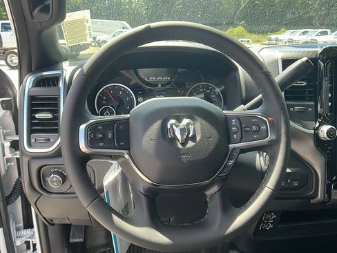 New 2025 RAM 5500 Tradesman image 20