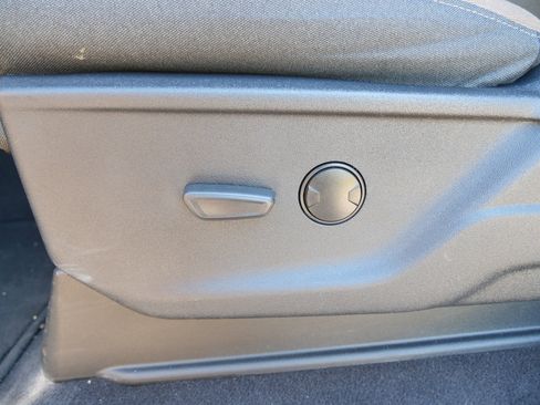 Used 2023 Ford F150 XLT image 15