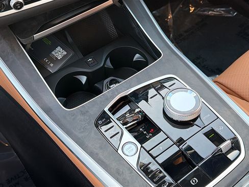 New 2026 BMW X5 xDrive50e w/ Executive Package image 28