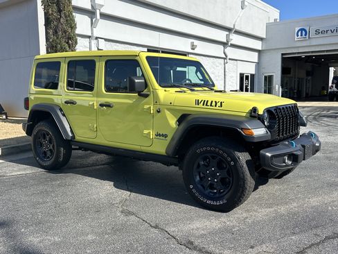 Used 2023 Jeep Wrangler Unlimited w/ Sun & Screen Package image 2