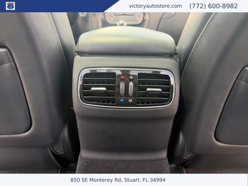 Used 2014 Hyundai Genesis 3.8 w/ Technology Package 03 RWD image 26