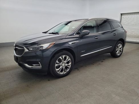 Used 2019 Buick Enclave Avenir w/ Avenir Technology Package image 2