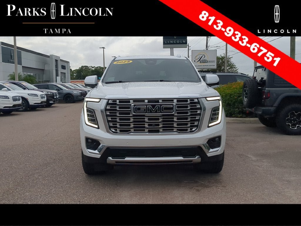 Used 2025 GMC Yukon XL Denali w/ Sun & Power Step Package RWD image 2